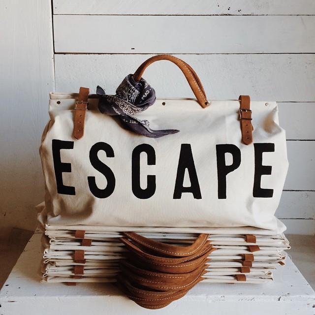 ESCAPE Canvas Utility Bags – FORESTBOUND