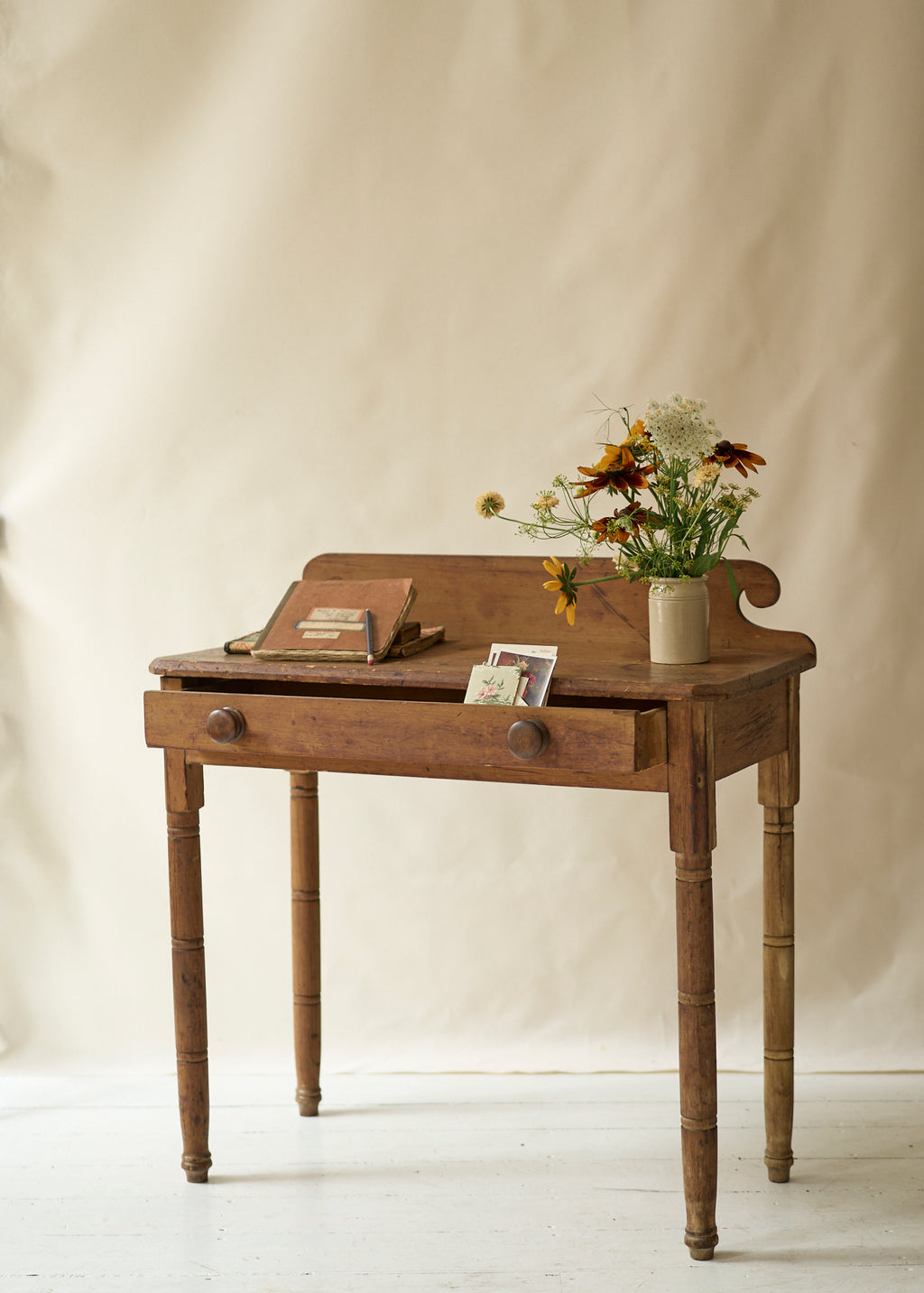 Vintage_871_1024x.jpg?v=1756484625