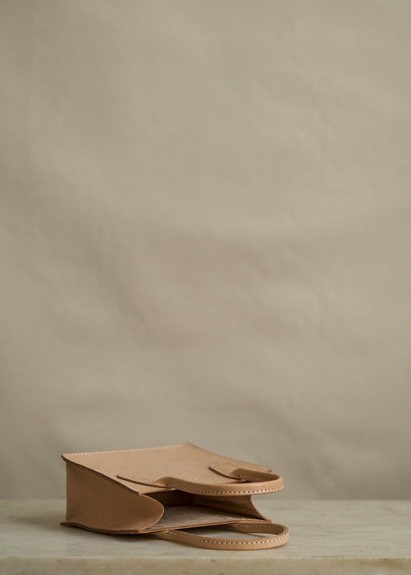 Bebe Dock Bag in Natural Veg Tan