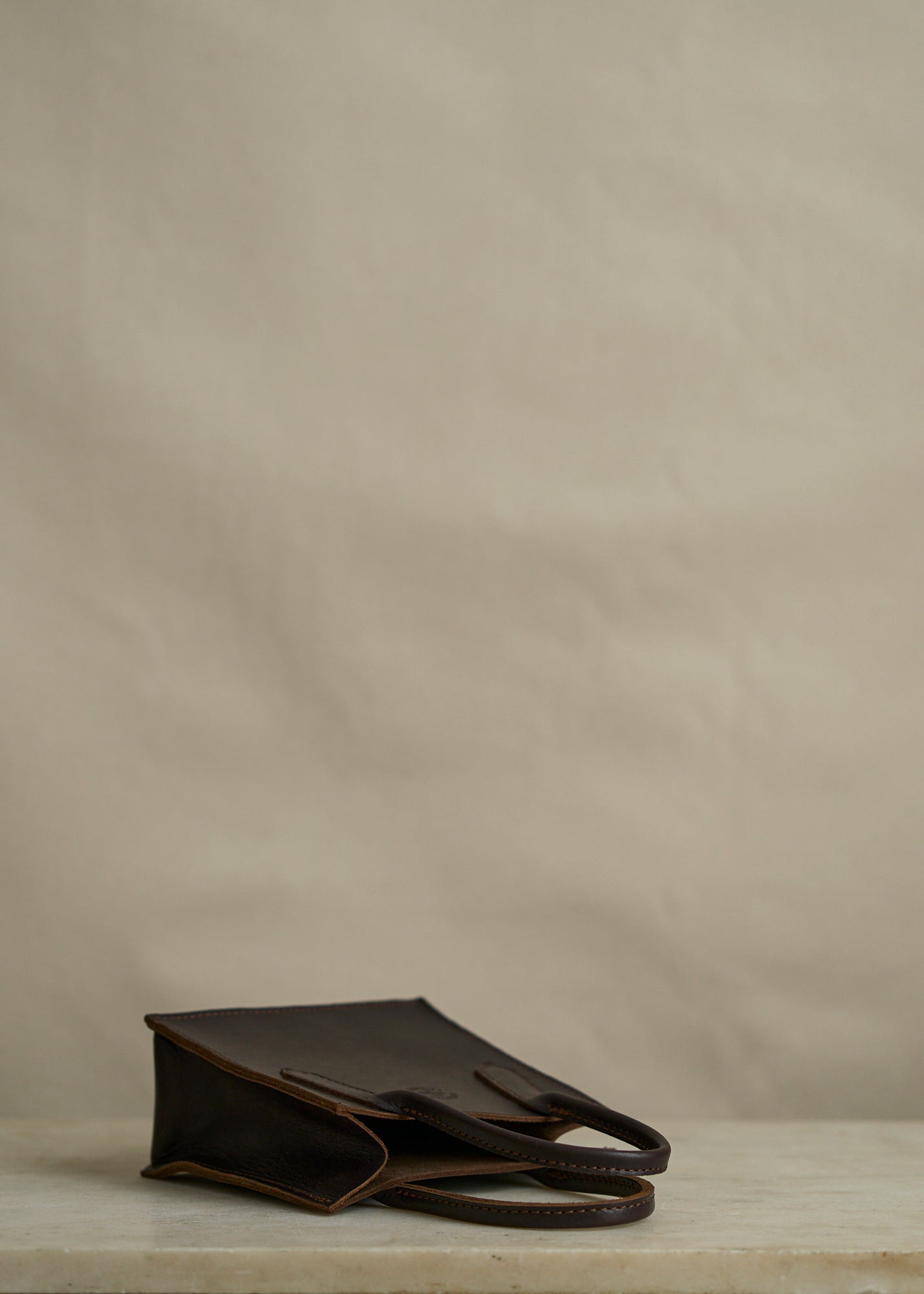 Bebe Dock Bag in Brown Latigo