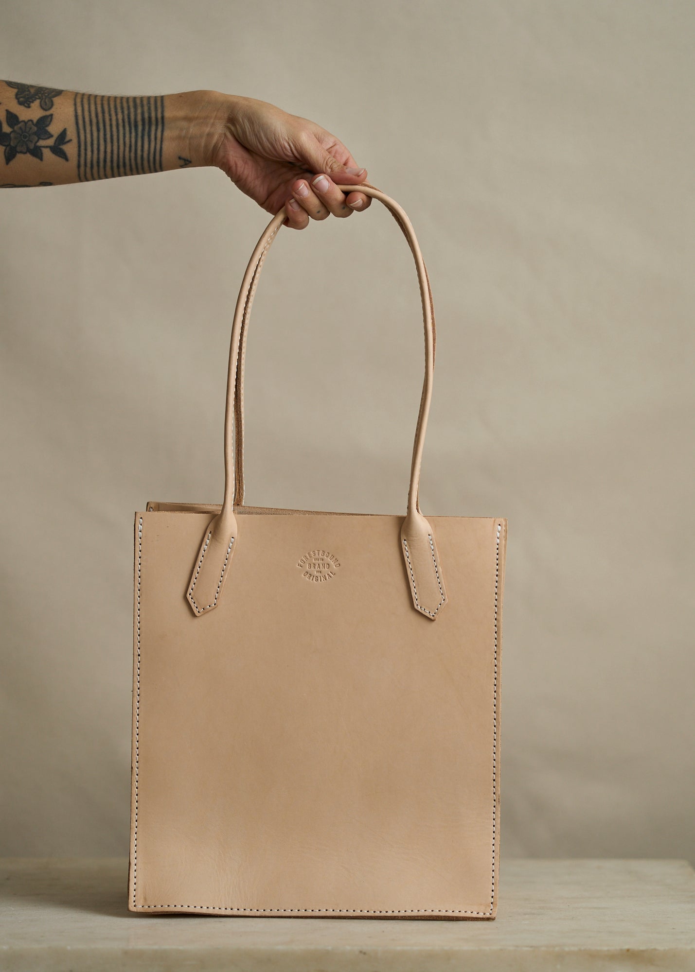 Standard Dock Bag in Natural Veg Tan