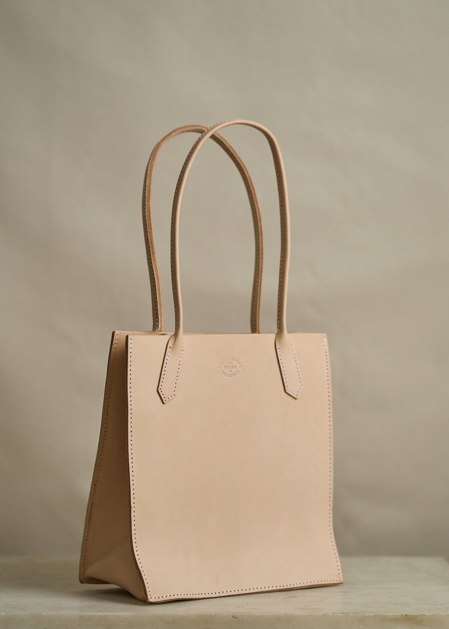 Standard Dock Bag in Natural Veg Tan