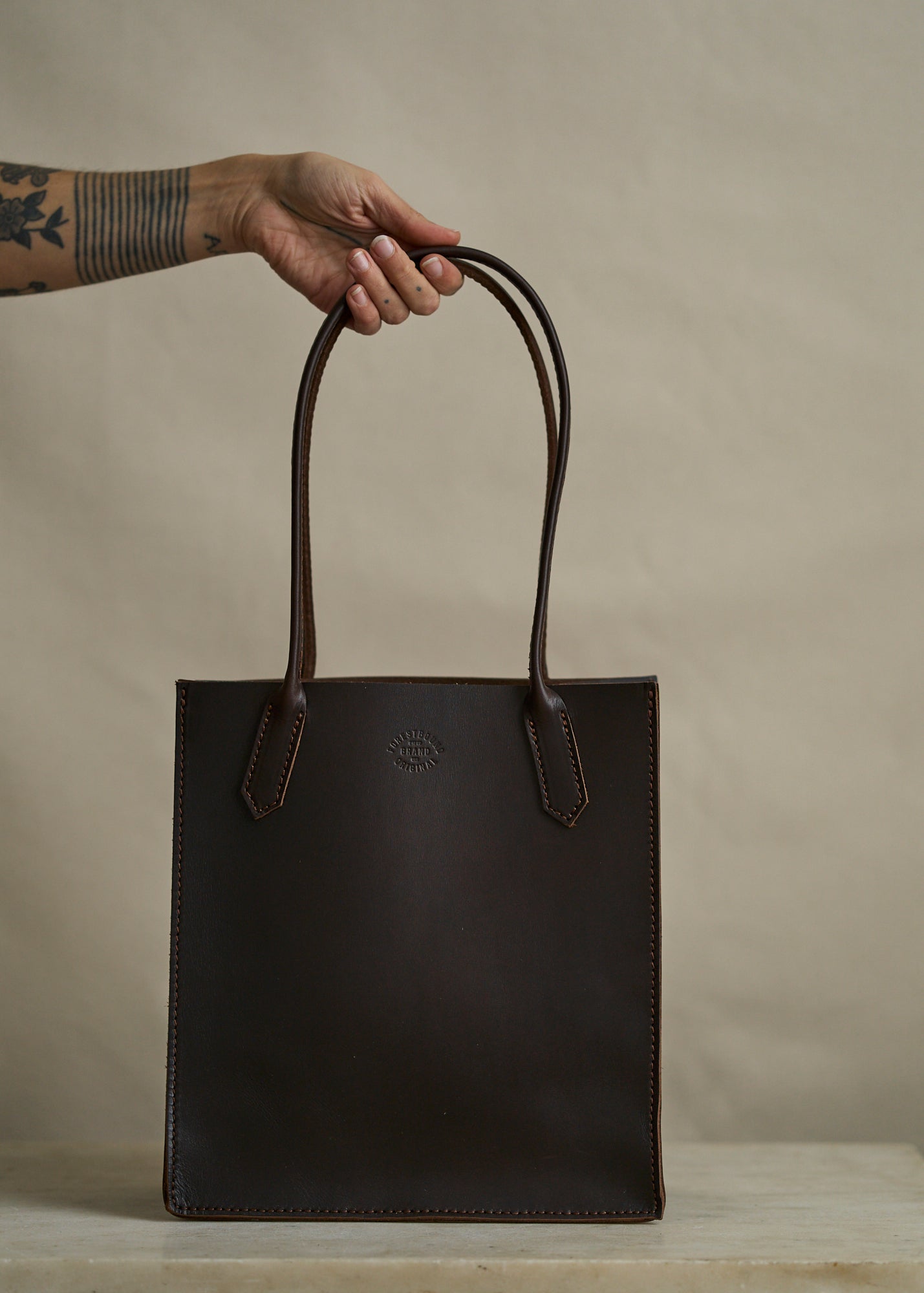 Standard Dock Bag in Brown Latigo