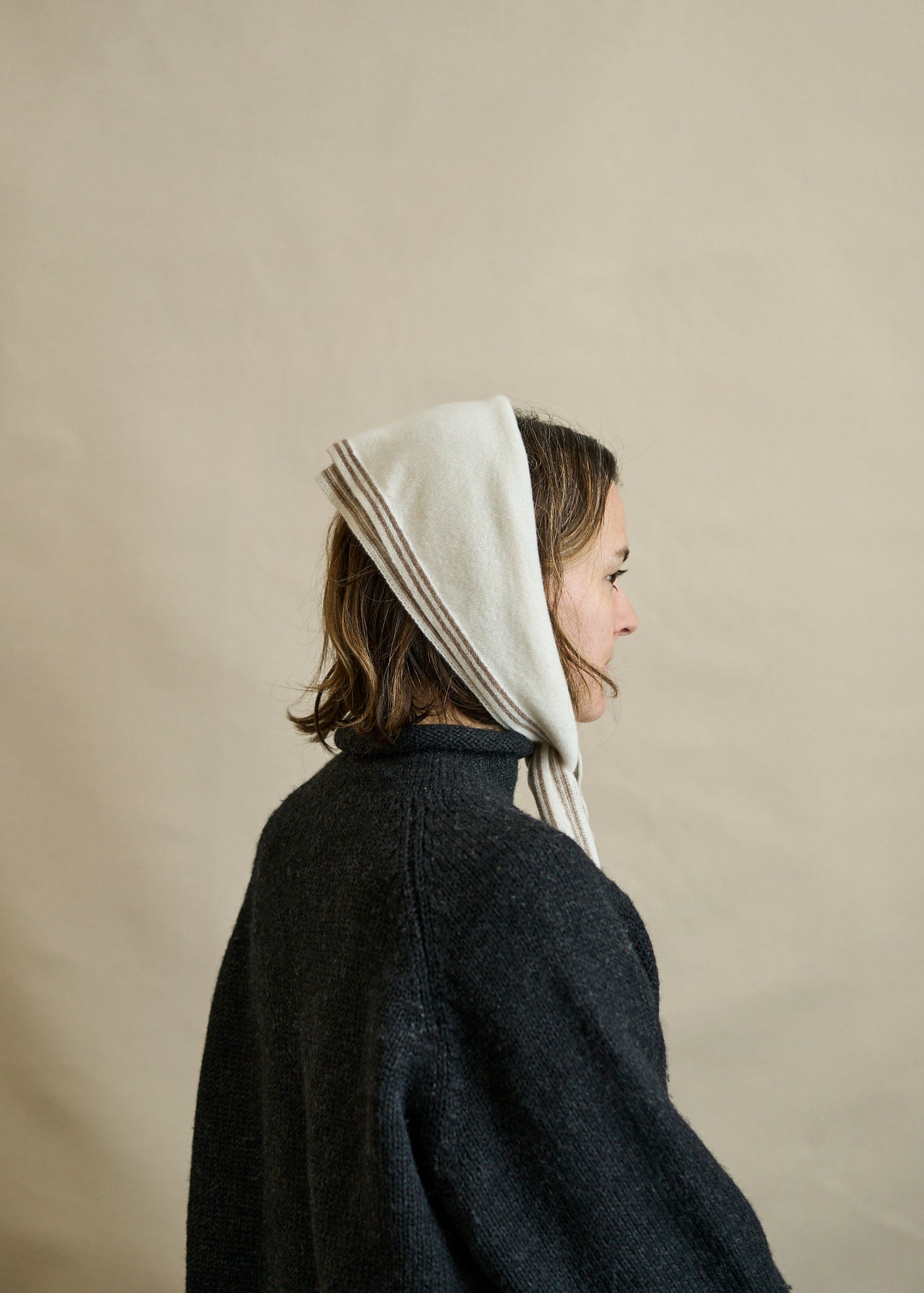 Ivory Cashmere Neck Scarf