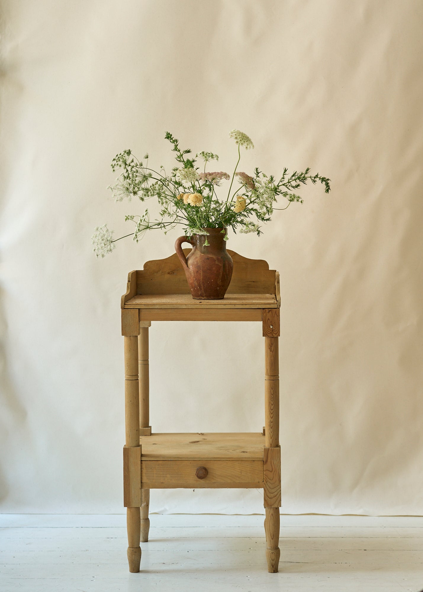 Antique Wood Wash Stand