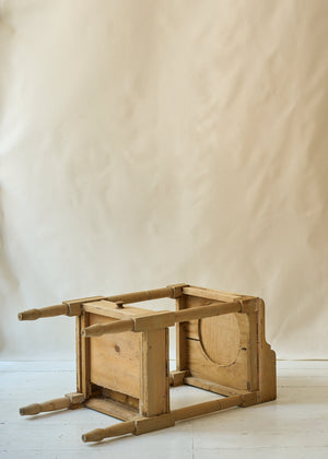 Antique Wood Wash Stand