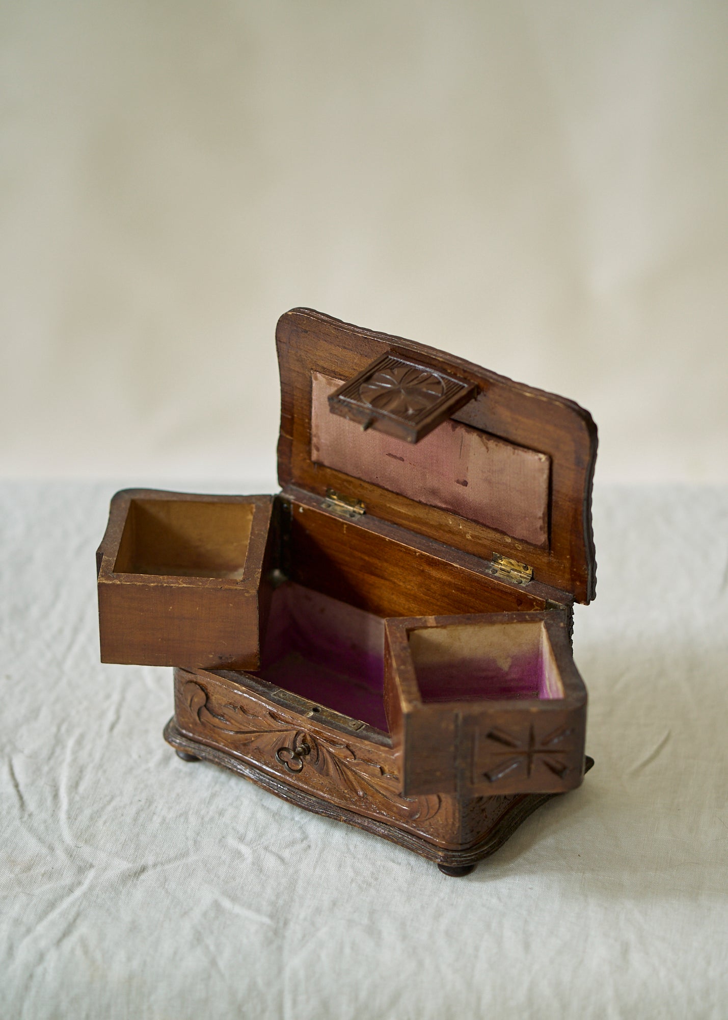 Antique Folk Art Jewelry Box