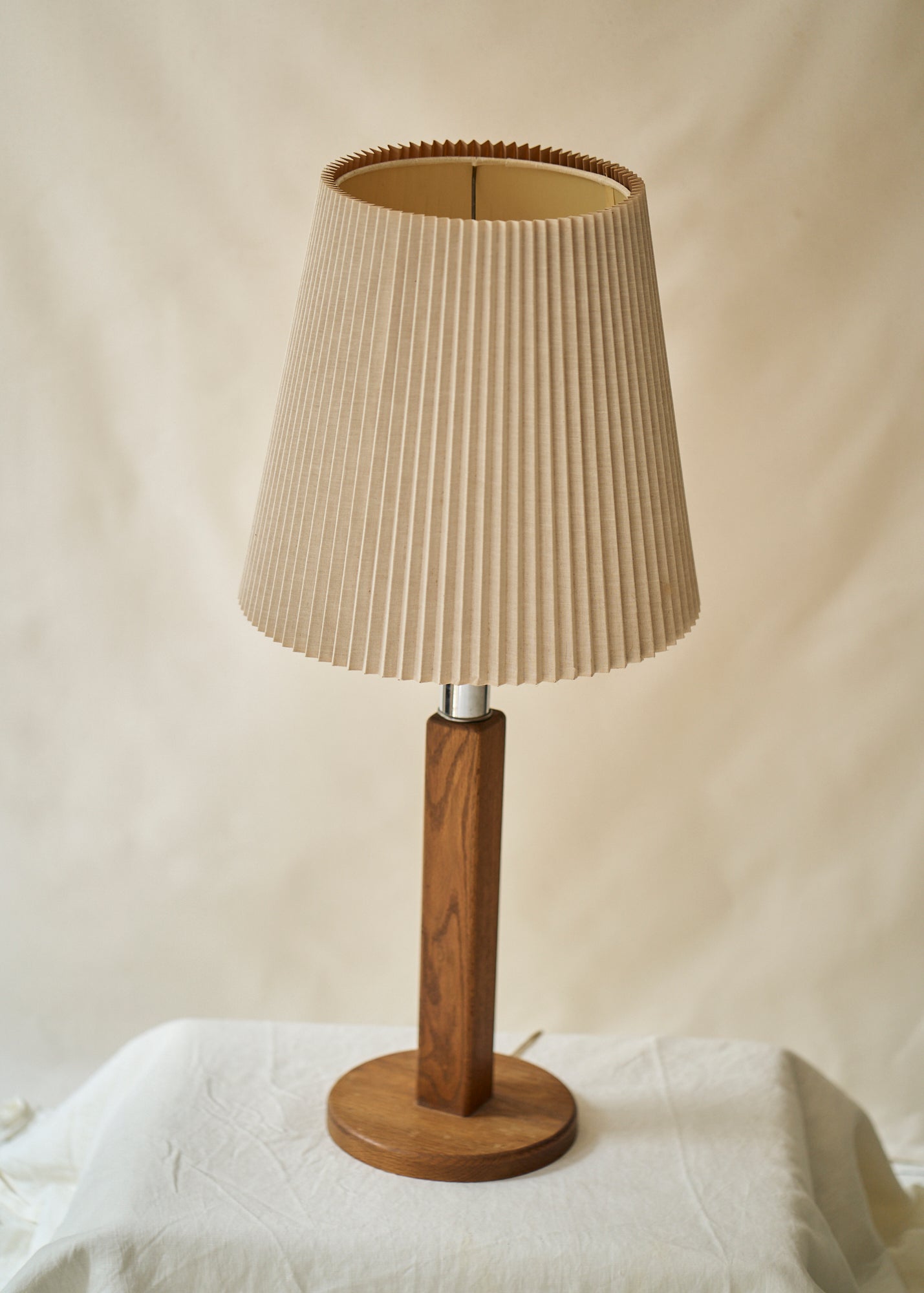 Vintage Mid-Century Wood and Chrome Table Lamp