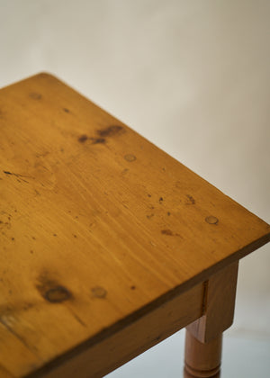 Antique Shaker Style Wood Side Table