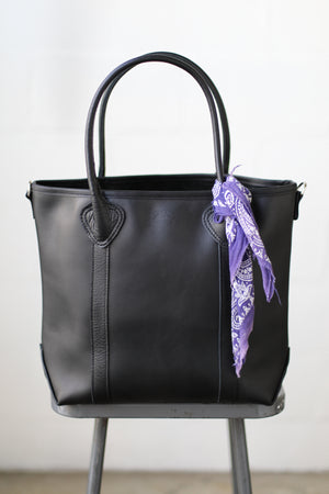 Leather Passenger Tote in Black
