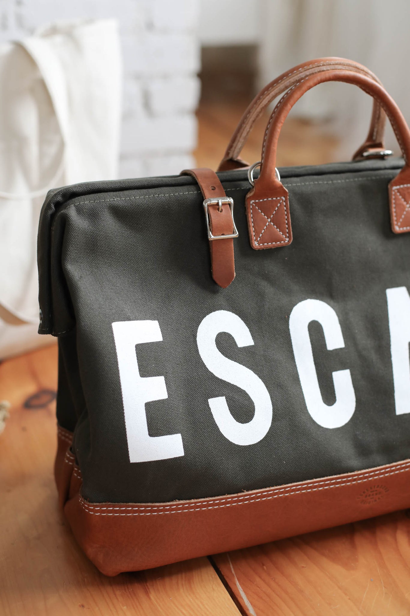 Forestbound ESCAPE Traveler in Olive
