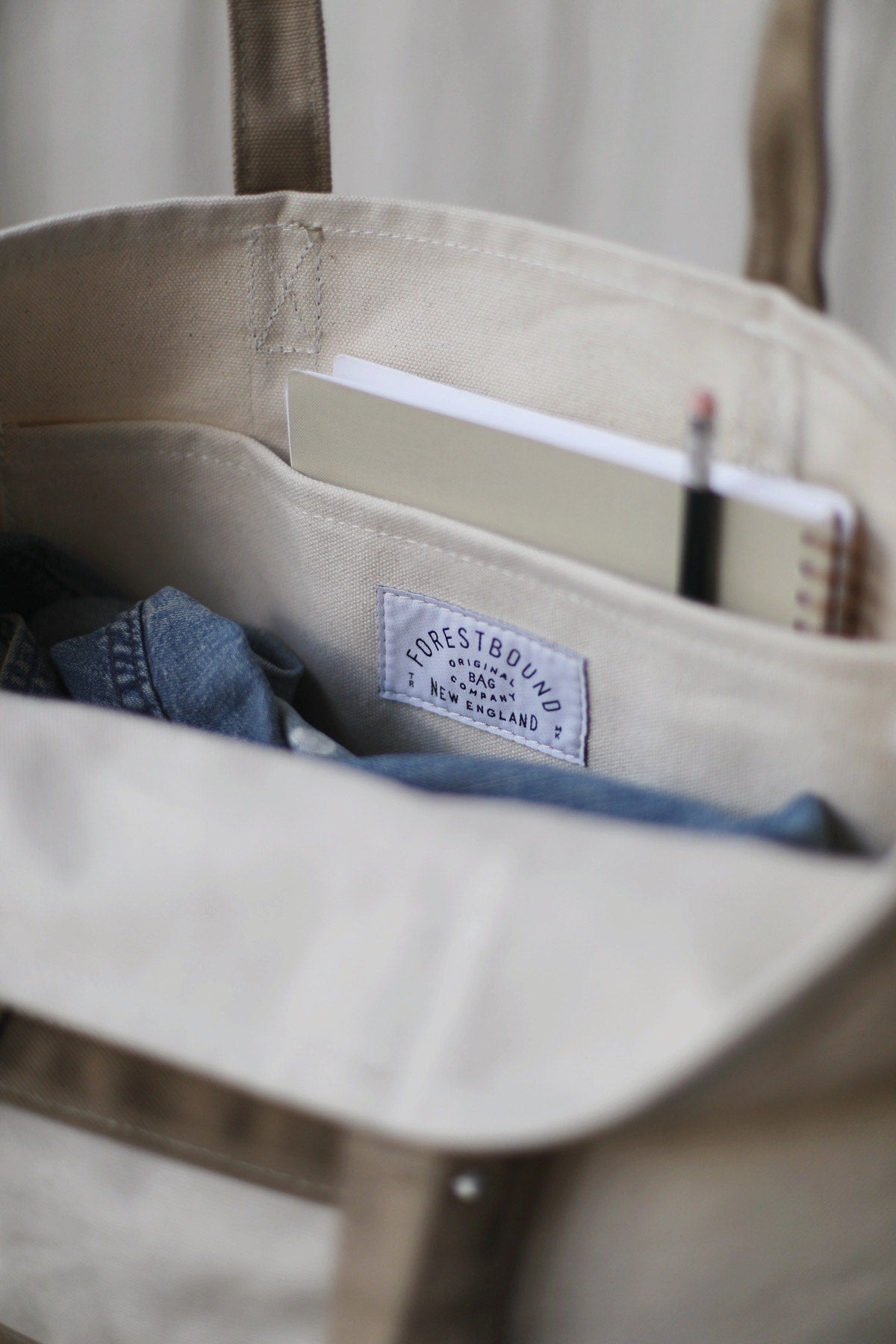 Market Tote in Natural & Khaki