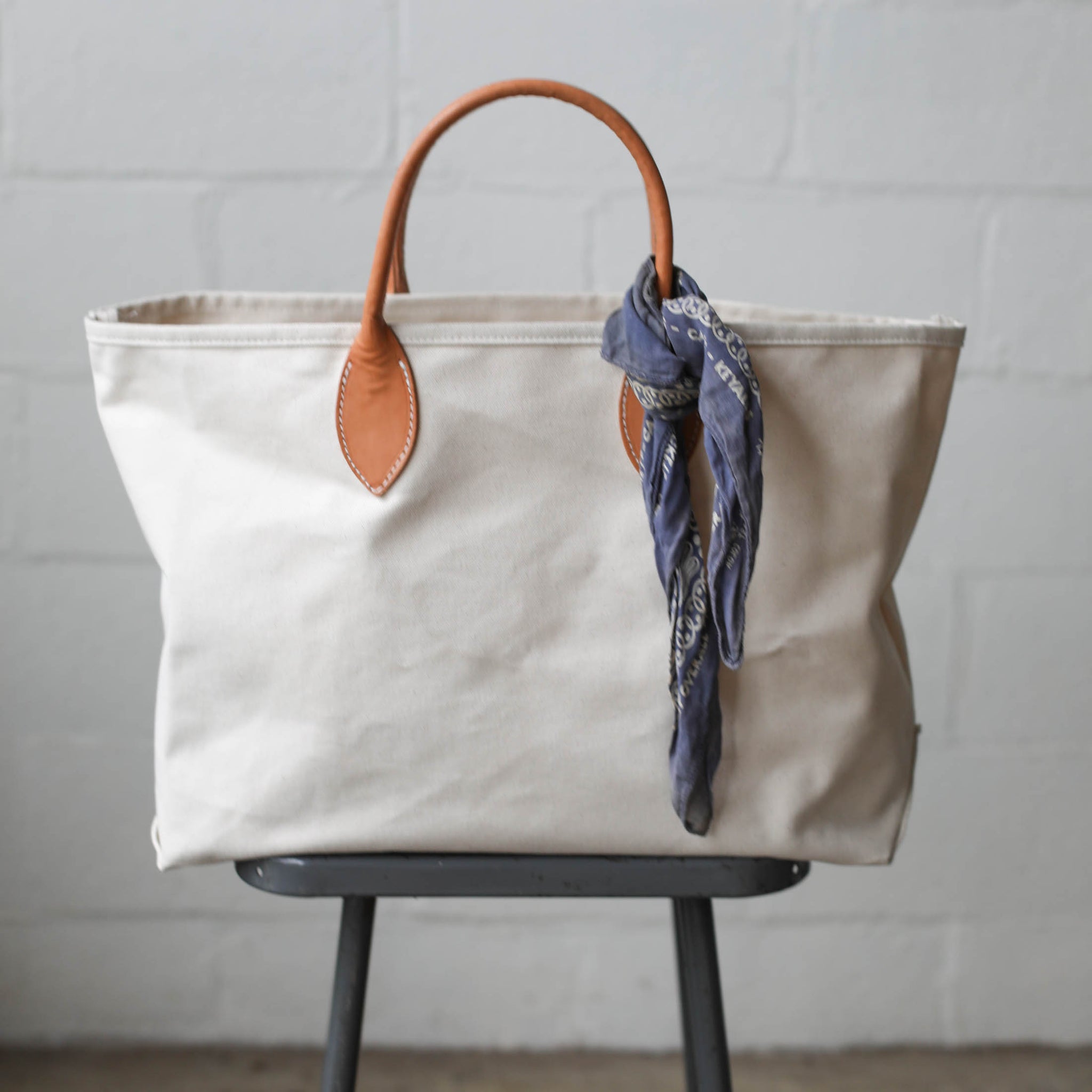 Simple Canvas Tote - Sample