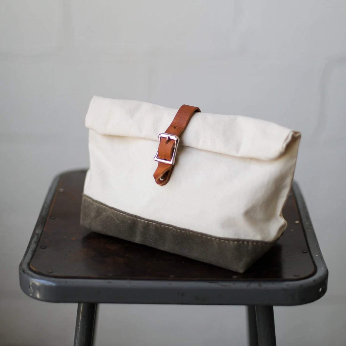 Roll Top Dopp Kit - Natural & Waxed Olive