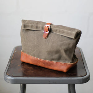 Roll Top Dopp Kit - Waxed Olive