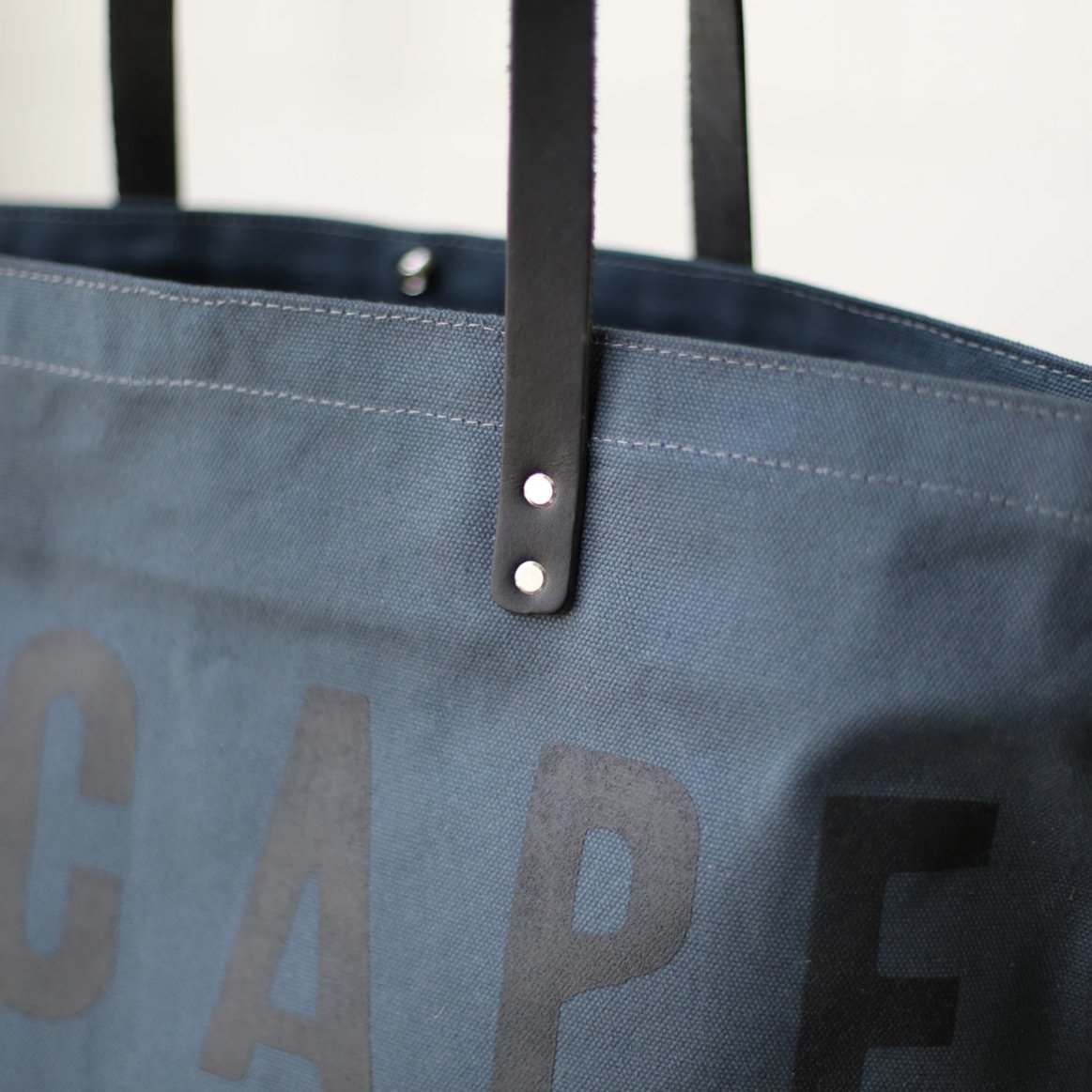 ESCAPE Canvas Tote Bag in Midnight