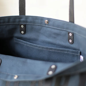 ESCAPE Canvas Tote Bag in Midnight