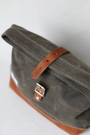 Roll Top Dopp Kit - Waxed Canvas