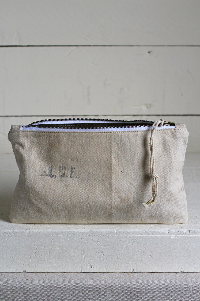 WWII era USN Canvas Utility Pouch