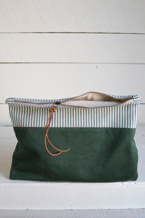 Extra Large 1940's era Canvas Utility Pouch