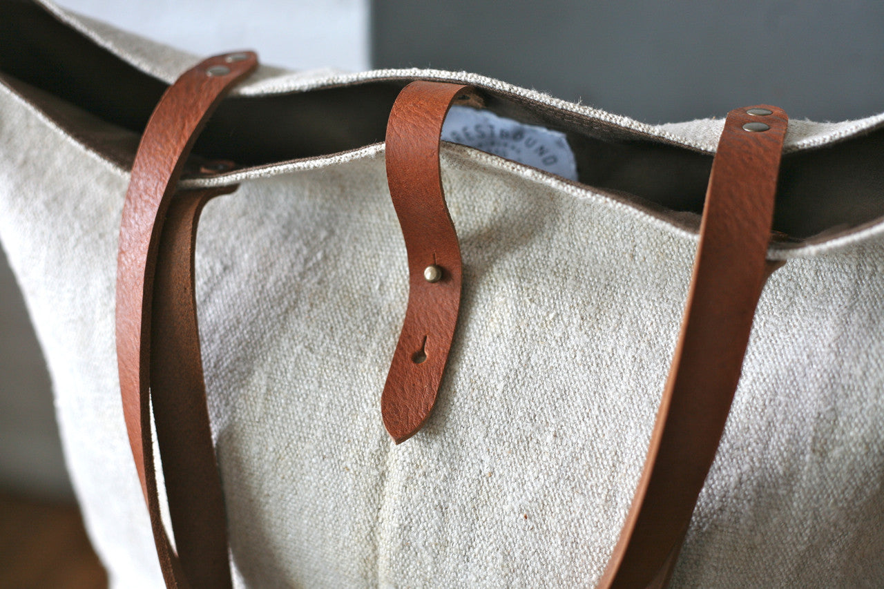 1930s era Linen Carryall