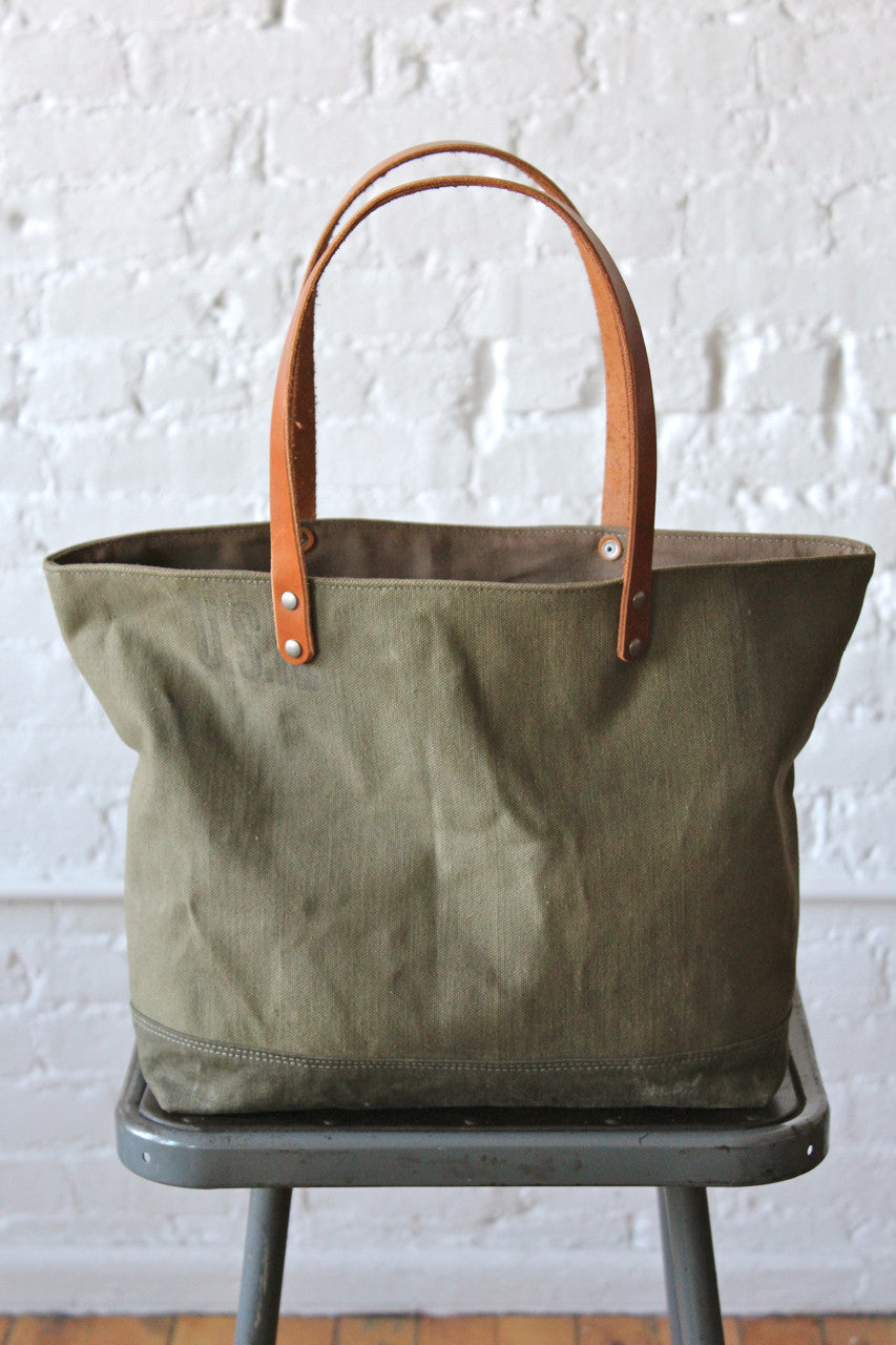 WWII era US Military Canvas Tote Bag w/ Vietnam era Patch