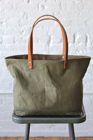 WWII era US Military Canvas Tote Bag w/ Vietnam era Patch