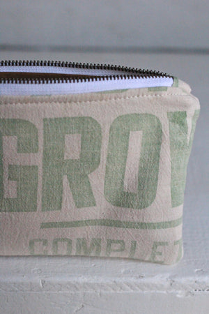 1950's era Feed Sack Utility Pouch
