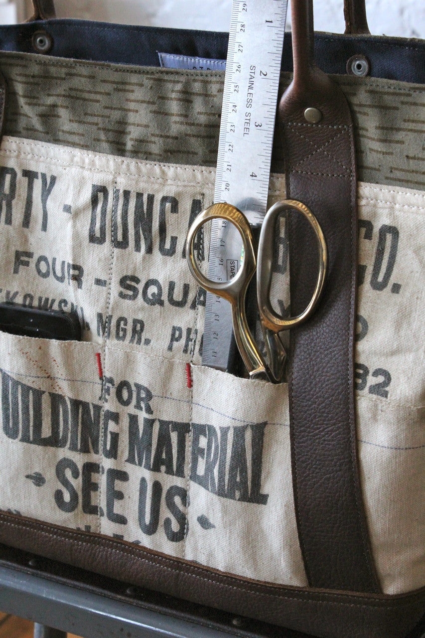 1960's era Rain Pattern Camo & Work Apron Carryall