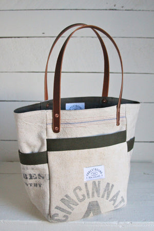 1940's era Feed Sack Pocket Tote Bag