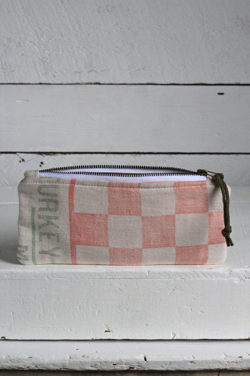 1950's era Farm Feedsack Utility Pouch