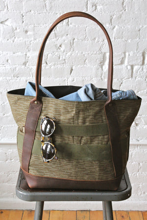 1960's era Rain Pattern Camo Carryall