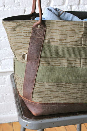 1960's era Rain Pattern Camo Carryall