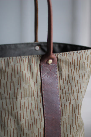 1950's era Rain Pattern Camo Carryall