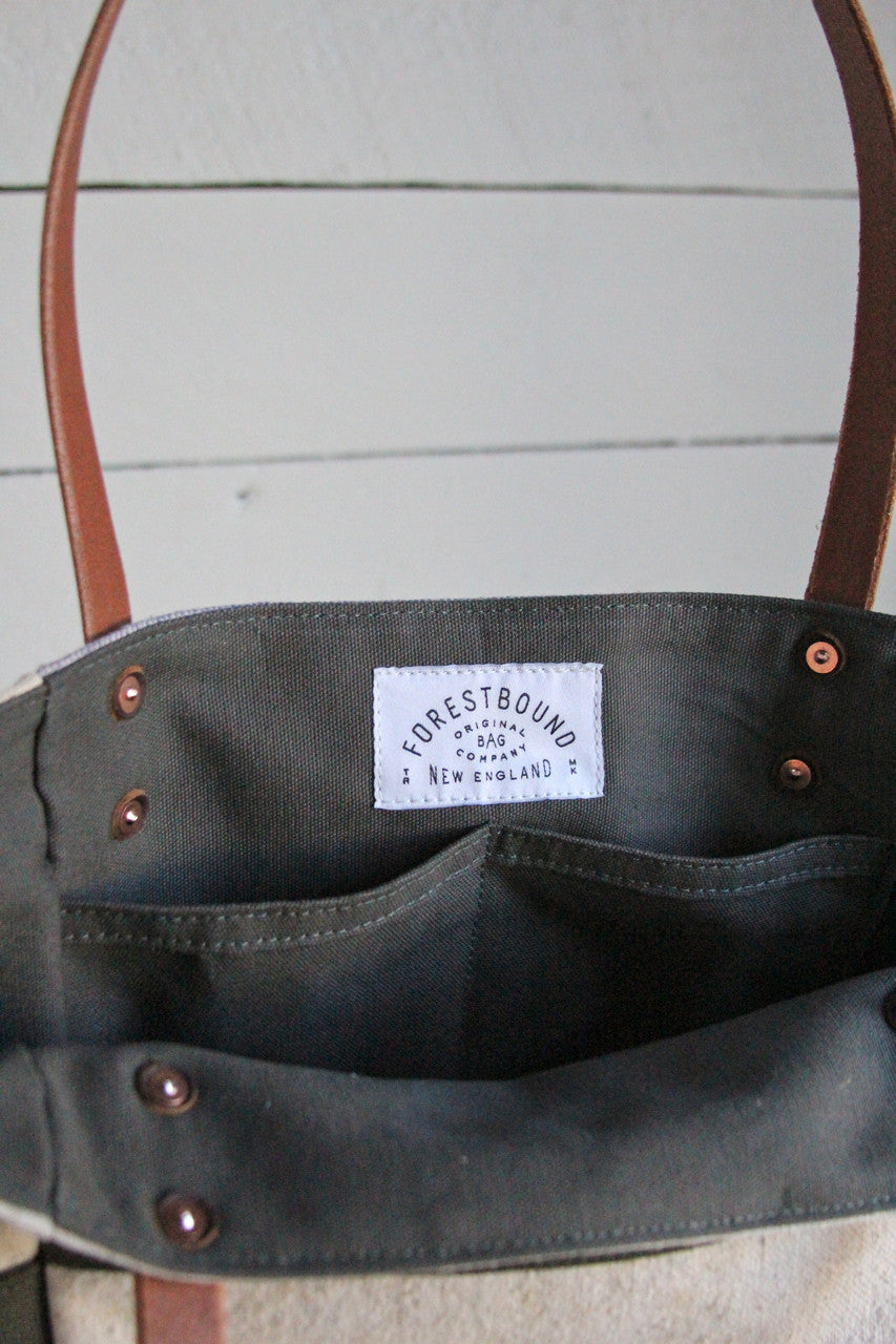 1940's era Feed Sack Pocket Tote Bag