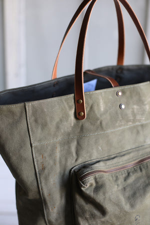 Extra Large WWII era Pocket Carryall