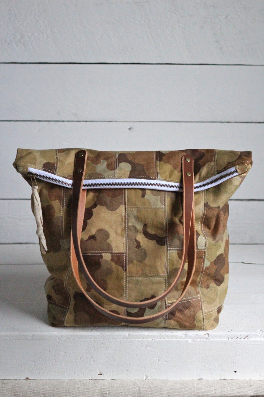 The Rambler Tote / 1950's era Cloud Camo