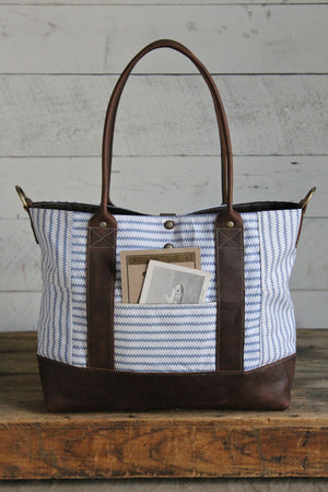 1940's era Feed Sack Weekend Bag