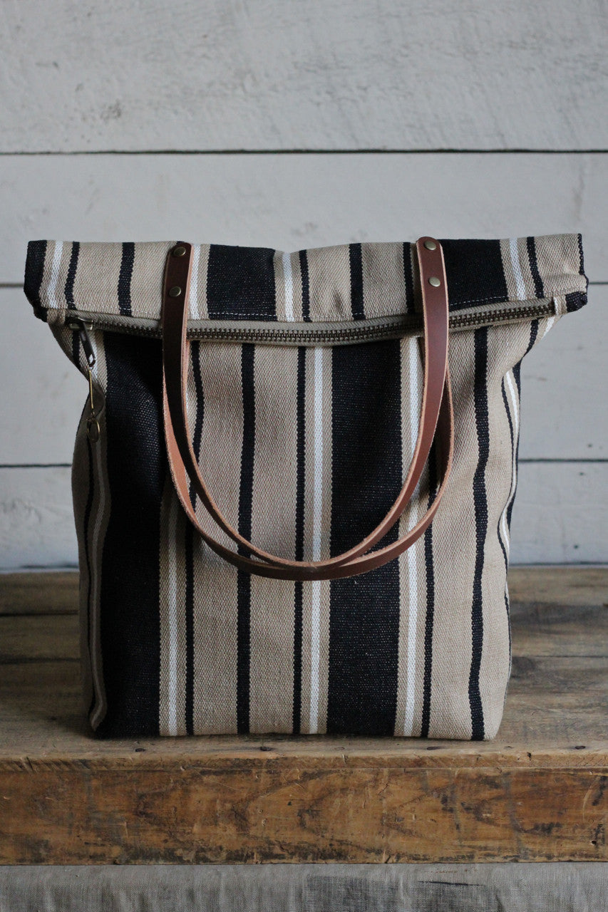 The Rambler Tote / Woven Stripe