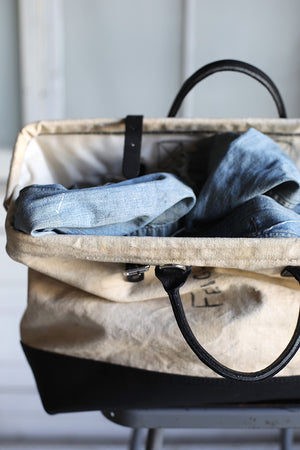 WWII era USN Canvas Traveler