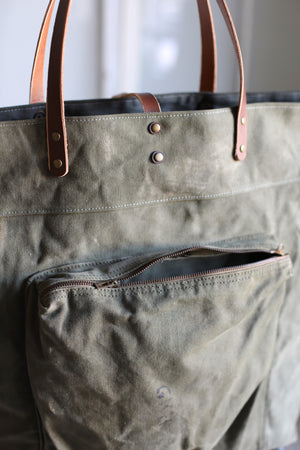 Extra Large WWII era Pocket Carryall