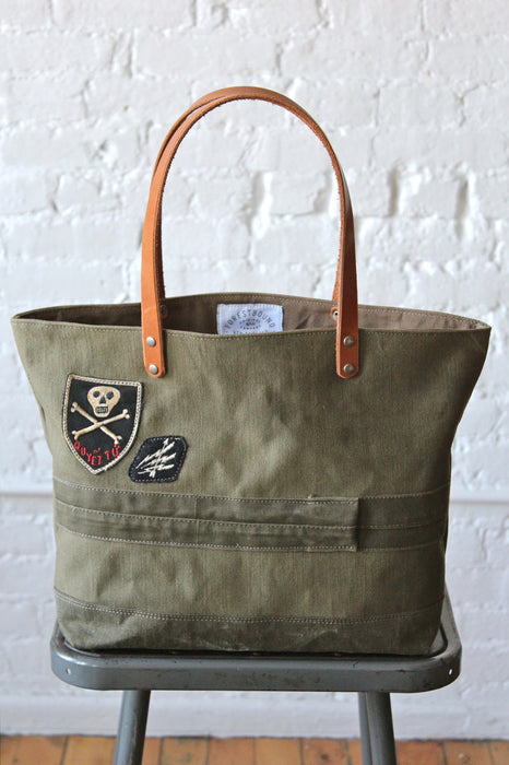WWII era US Military Canvas Tote Bag w/ Vietnam era Patch