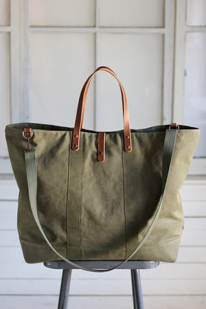 Extra Large 1940's era Canvas Travel Bag