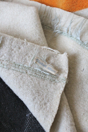 Baron Woolen Mills Rising Sun Blanket