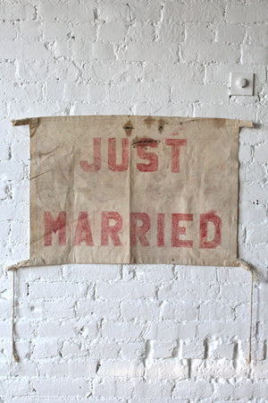1940's era 'Just Married' Banner